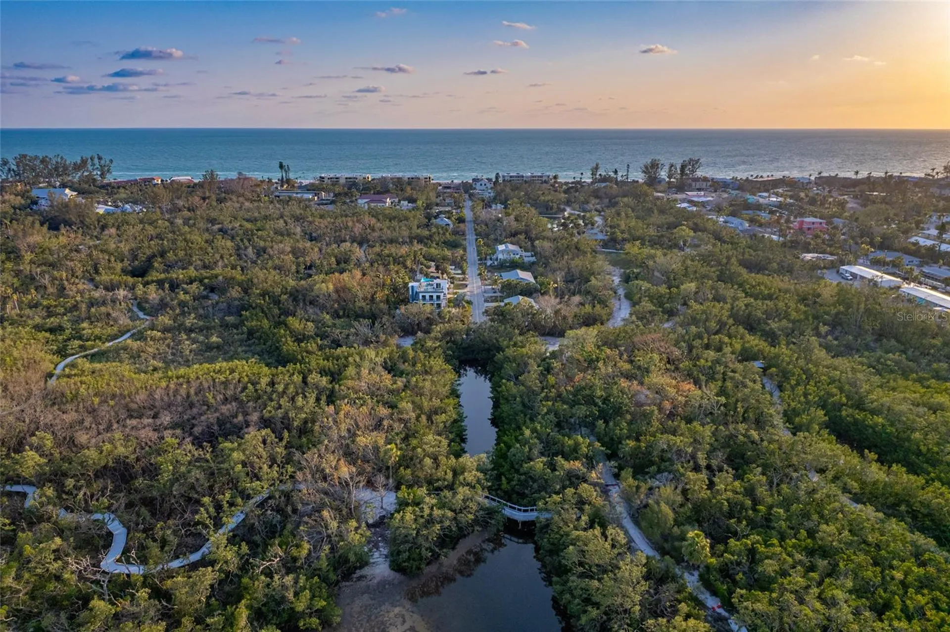 560 Gulf Bay Road Longboat Key FL 34228