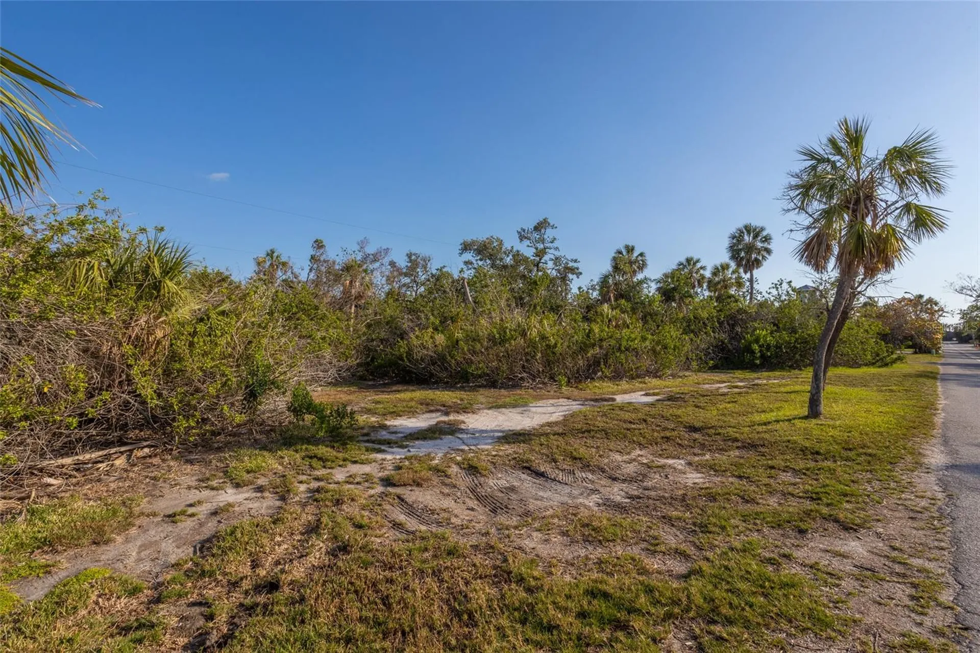 560 Gulf Bay Road Longboat Key FL 34228