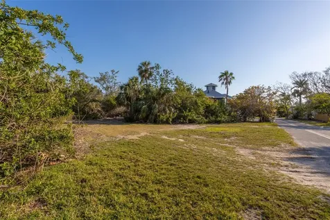 560 Gulf Bay Road Longboat Key FL 34228