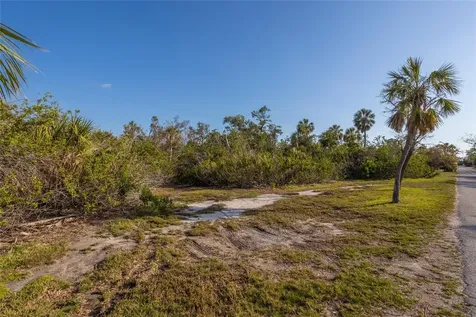 560 Gulf Bay Road Longboat Key FL 34228
