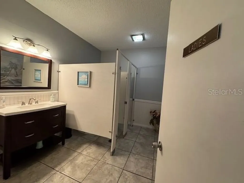 11485 Oakhurst Road Largo FL 33774