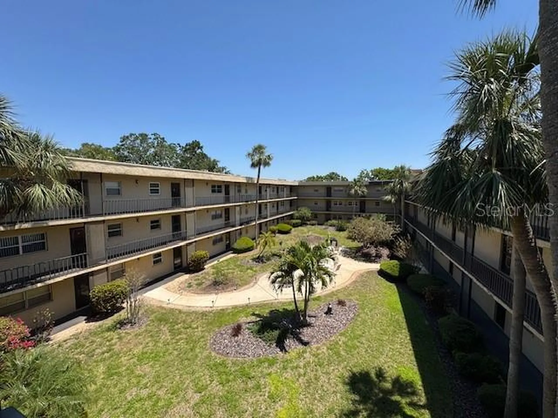 11485 Oakhurst Road Largo FL 33774