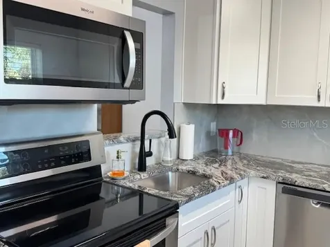 11485 Oakhurst Road Largo FL 33774