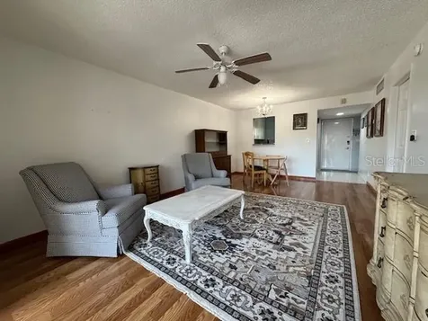 11485 Oakhurst Road Largo FL 33774
