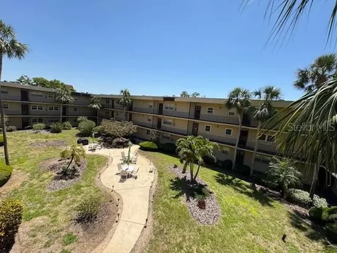 11485 Oakhurst Road Largo FL 33774