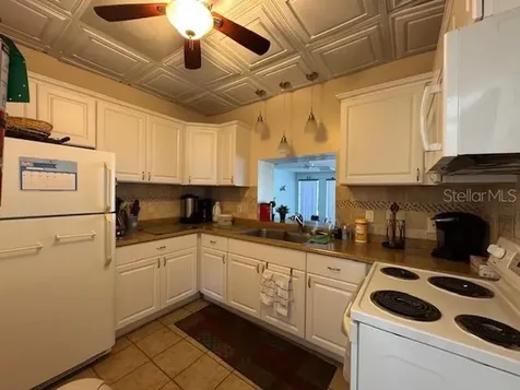 11485 Oakhurst Road Largo FL 33774