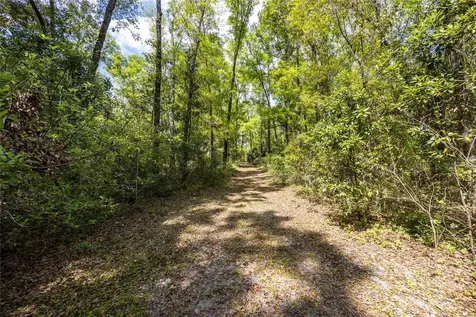 10530 61st Gainesville FL 32608
