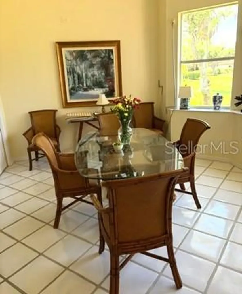 8974 Grey Oaks Avenue Sarasota FL 34238