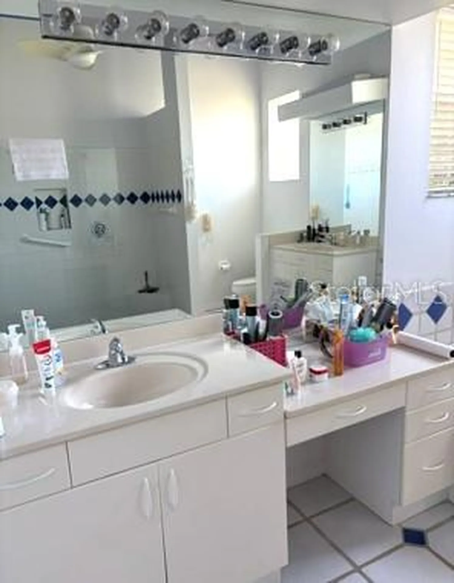 8974 Grey Oaks Avenue Sarasota FL 34238