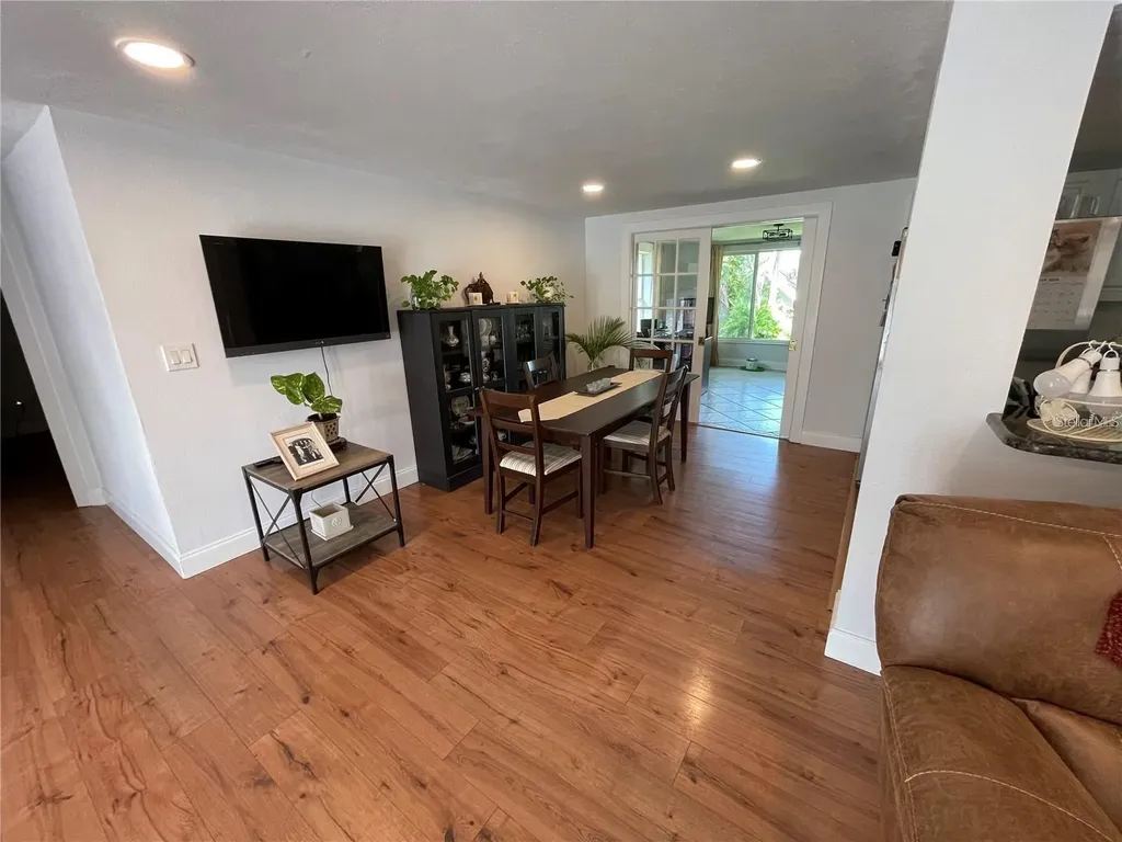 5736 Colonial Drive New Port Richey FL 34653