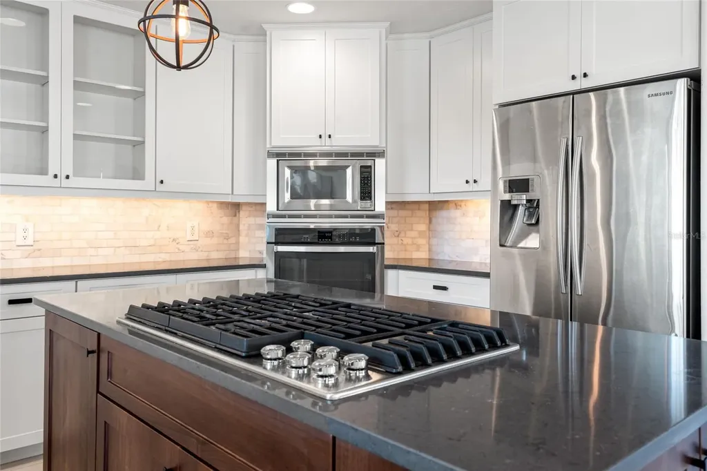 6315 Marbella Boulevard Apollo Beach FL 33572