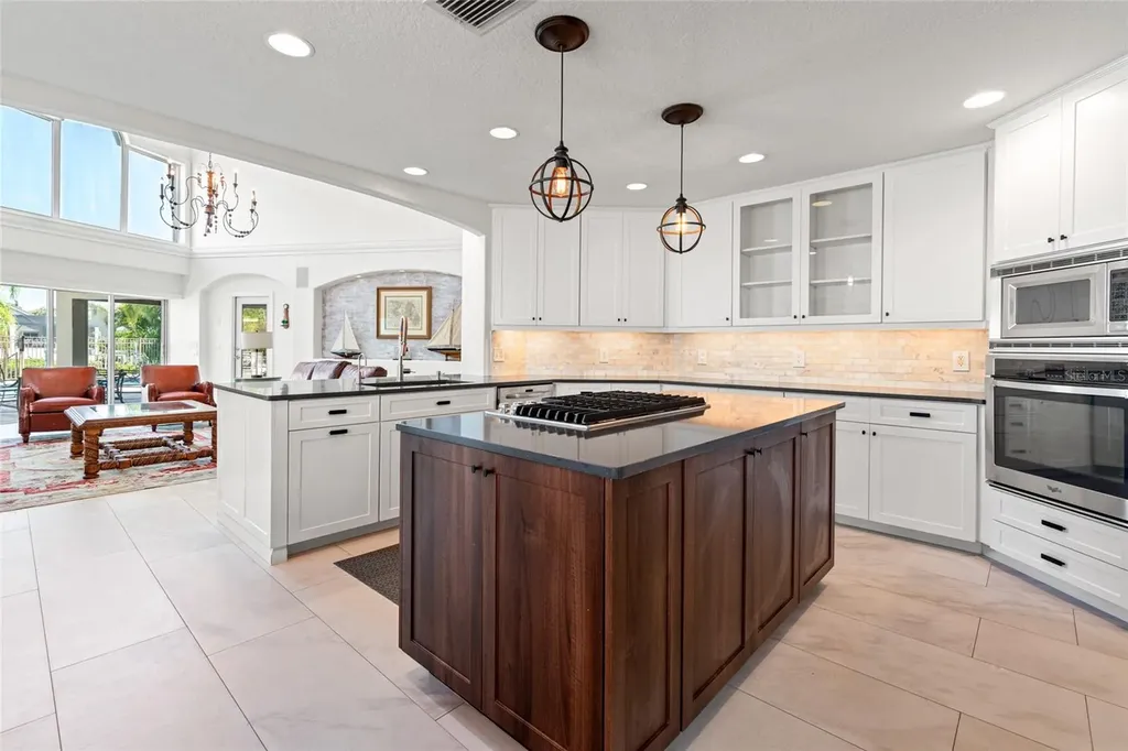 6315 Marbella Boulevard Apollo Beach FL 33572