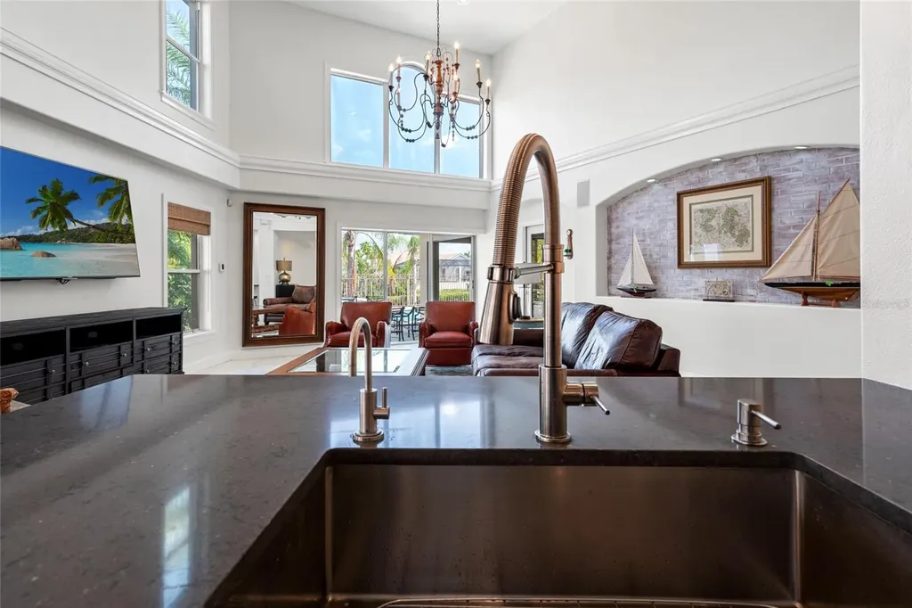 6315 Marbella Boulevard Apollo Beach FL 33572