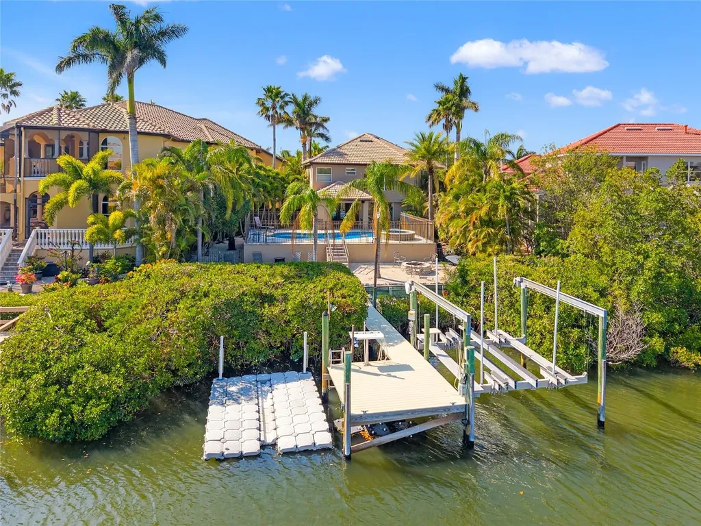 6315 Marbella Boulevard Apollo Beach FL 33572