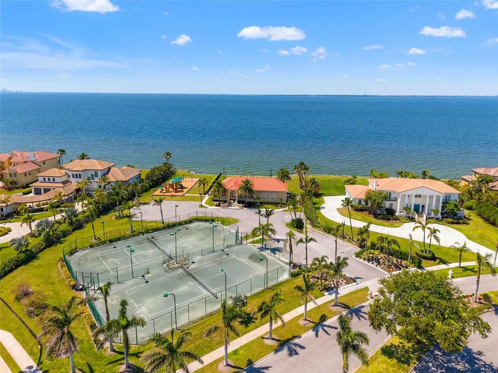 6315 Marbella Boulevard Apollo Beach FL 33572