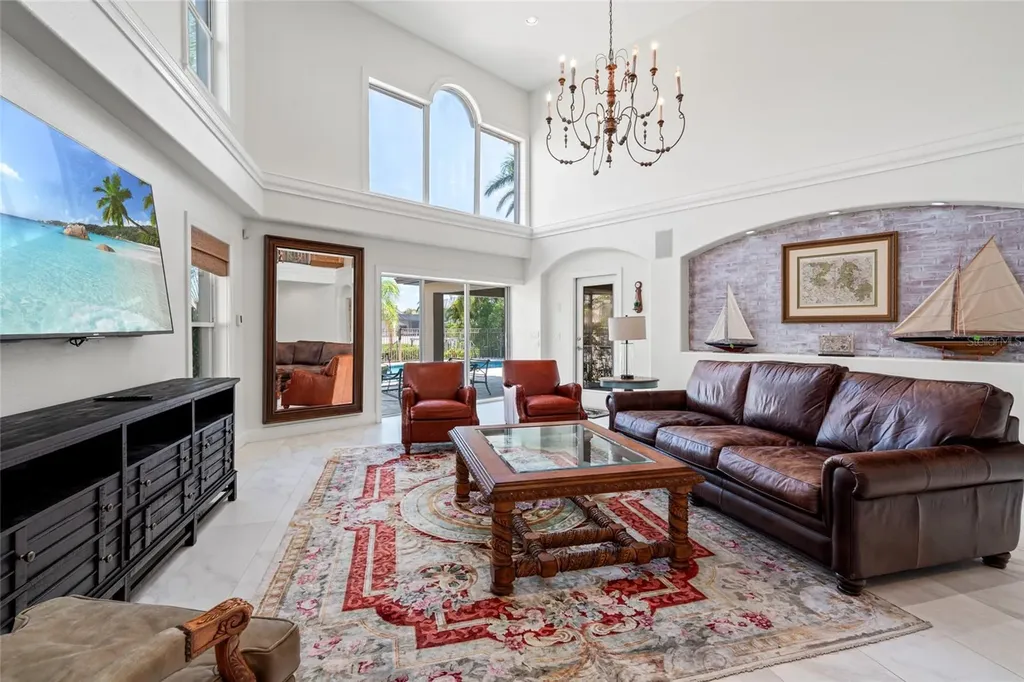 6315 Marbella Boulevard Apollo Beach FL 33572