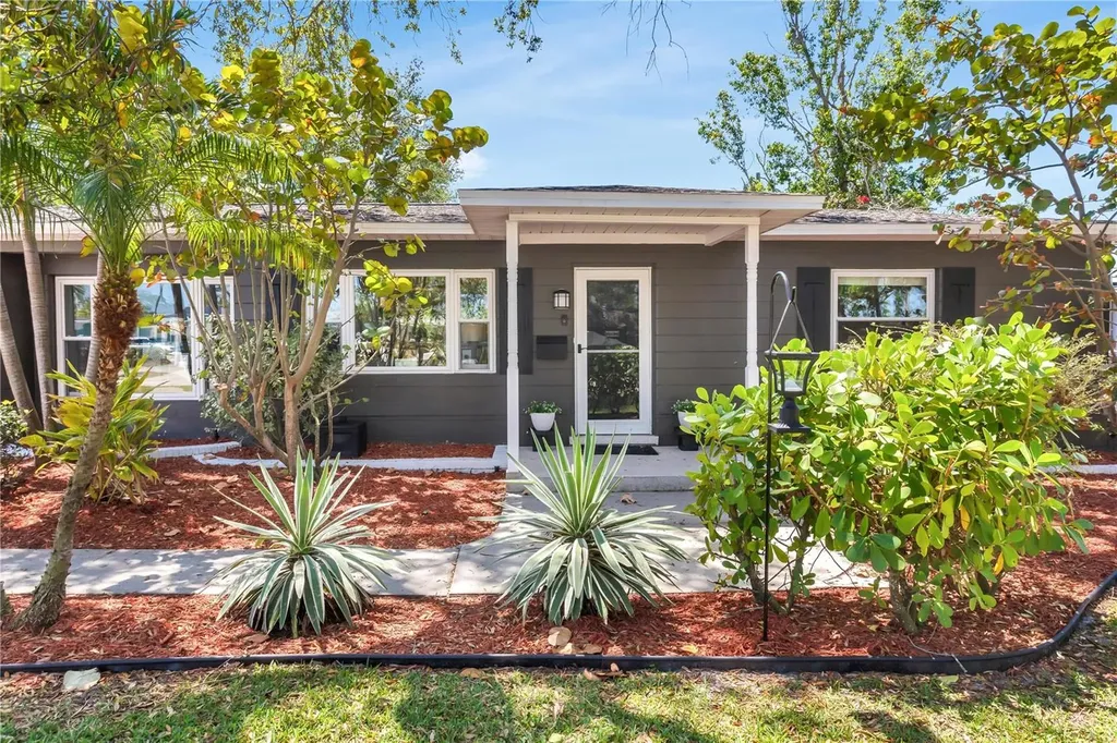 5254 23rd Avenue N St Petersburg FL 33710