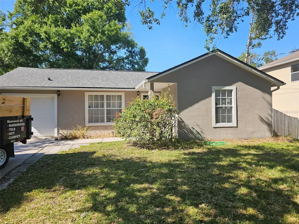 4605 W Loughman Street Tampa FL 33616