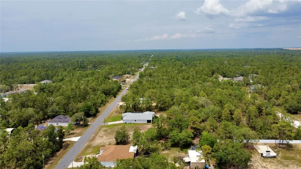 13486 English Sparrow Road Weeki Wachee FL 34614