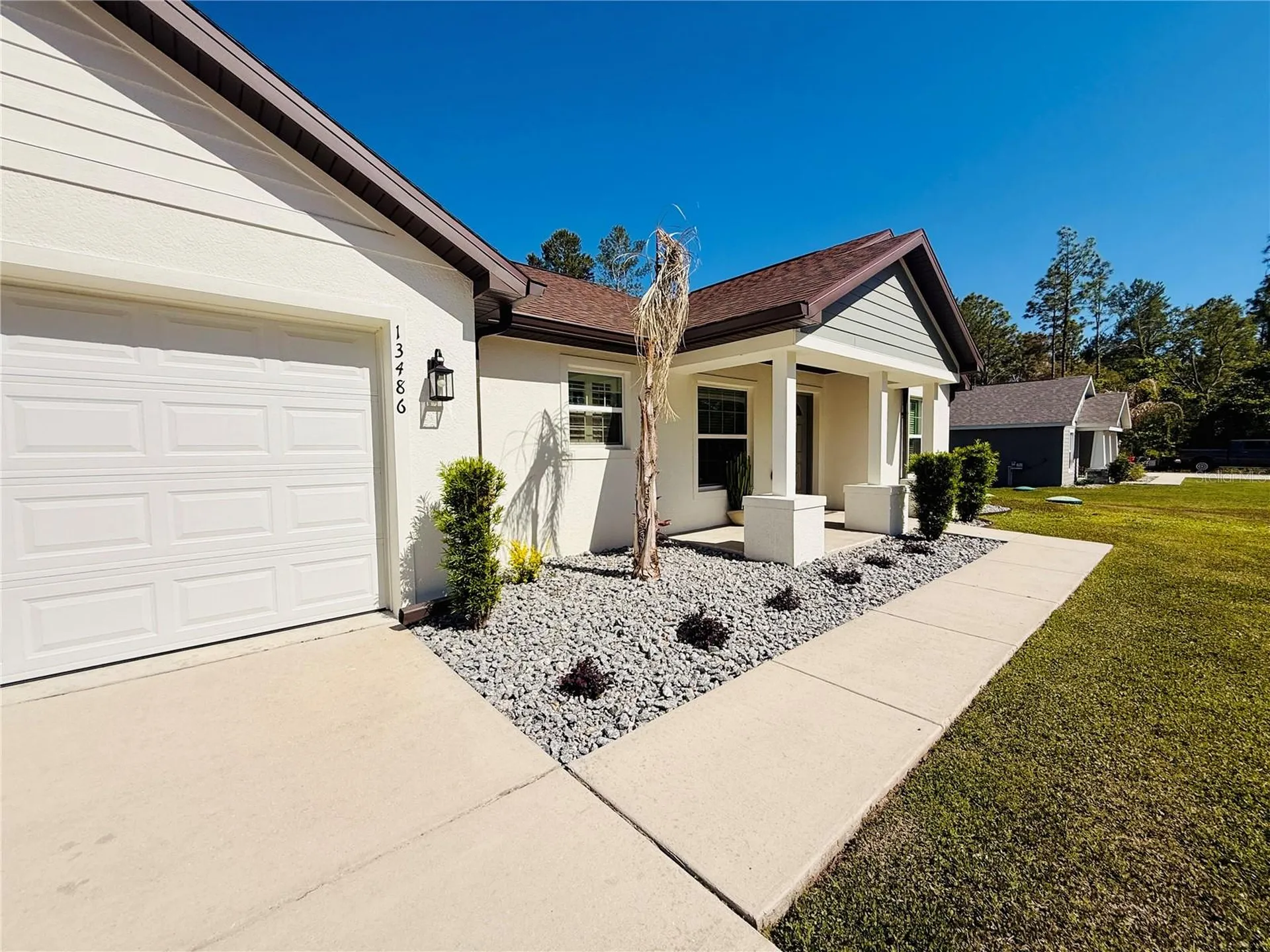 13486 English Sparrow Road Weeki Wachee FL 34614