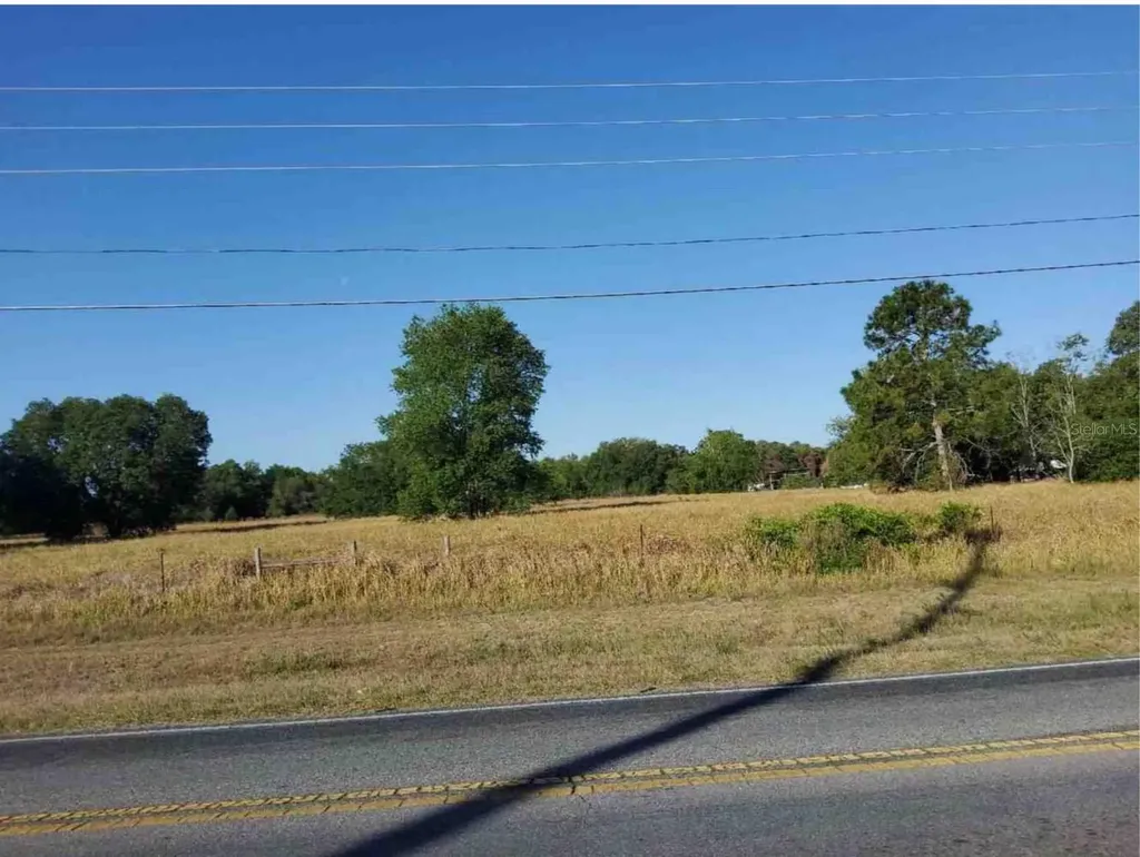 Maricamp Road Ocklawaha FL 32179