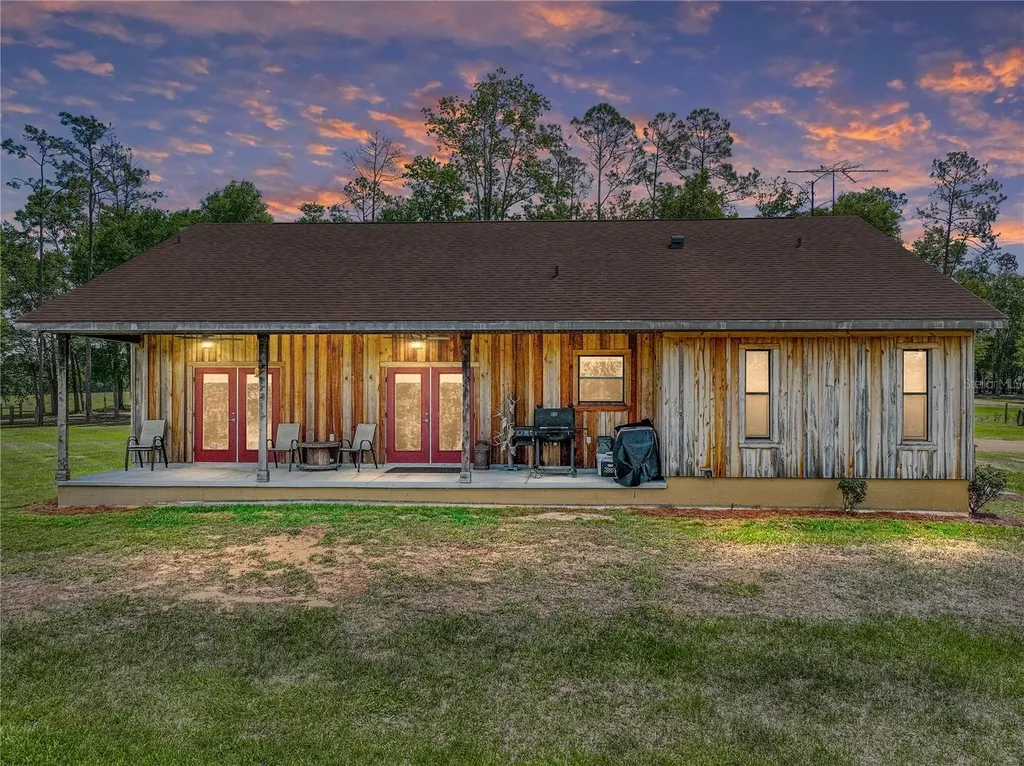 35657 Ashley Lane Dade City FL 33523