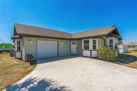 10526 Deerwood Avenue Englewood FL 34224
