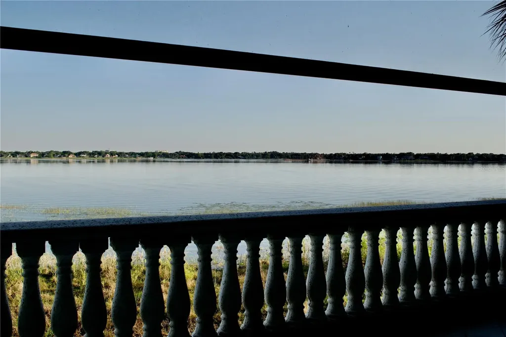 8761 The Esplanade Orlando FL 32836