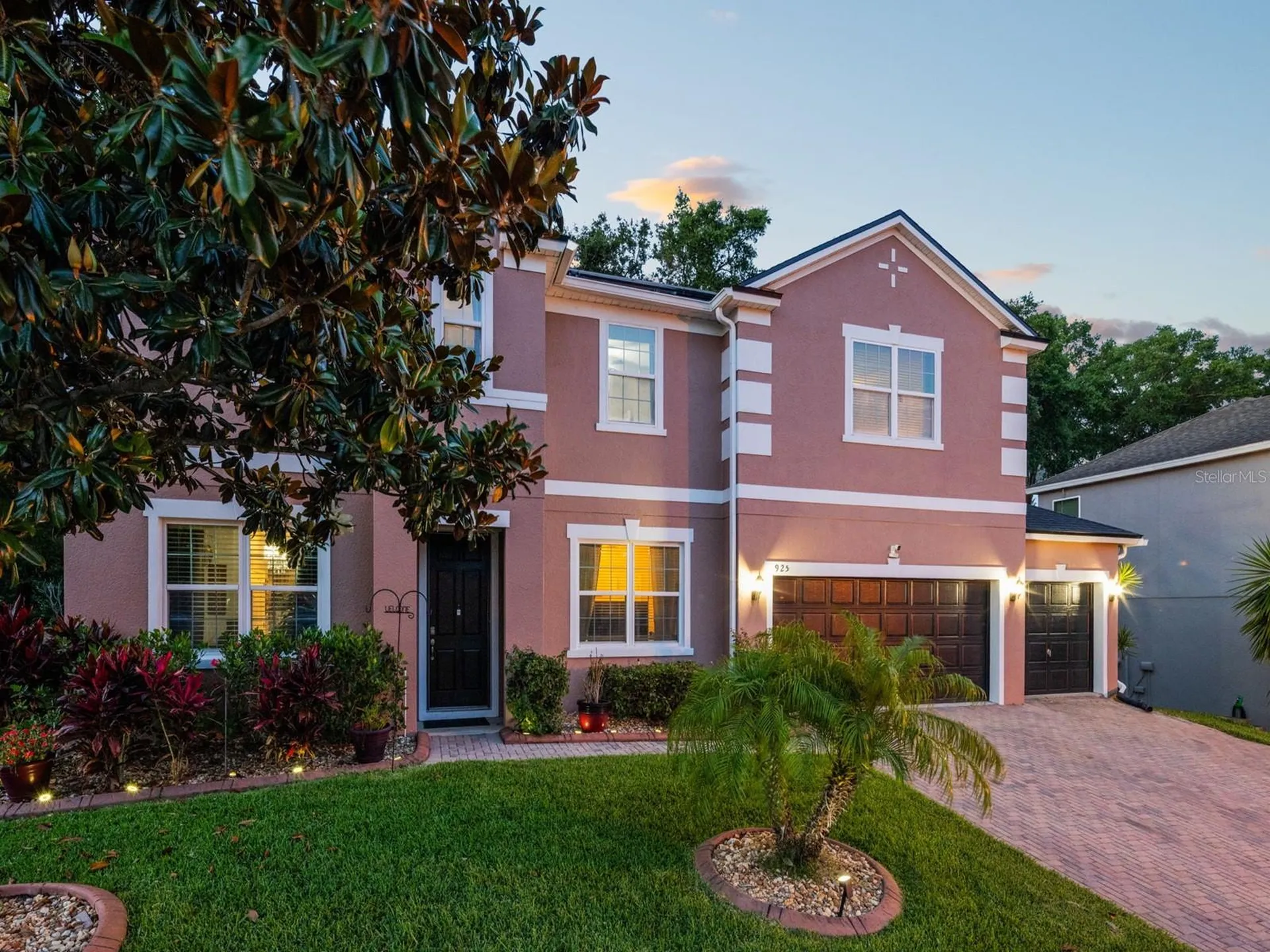 925 Counts Crest Circle Apopka FL 32712