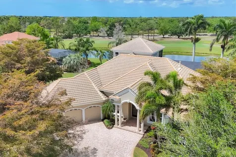 7011 Portmarnock Place Lakewood Ranch FL 34202