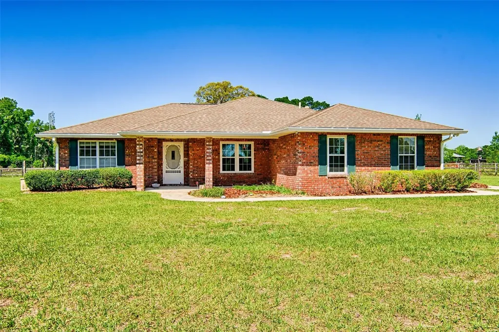 11070 SW 282nd Street Newberry FL 32669