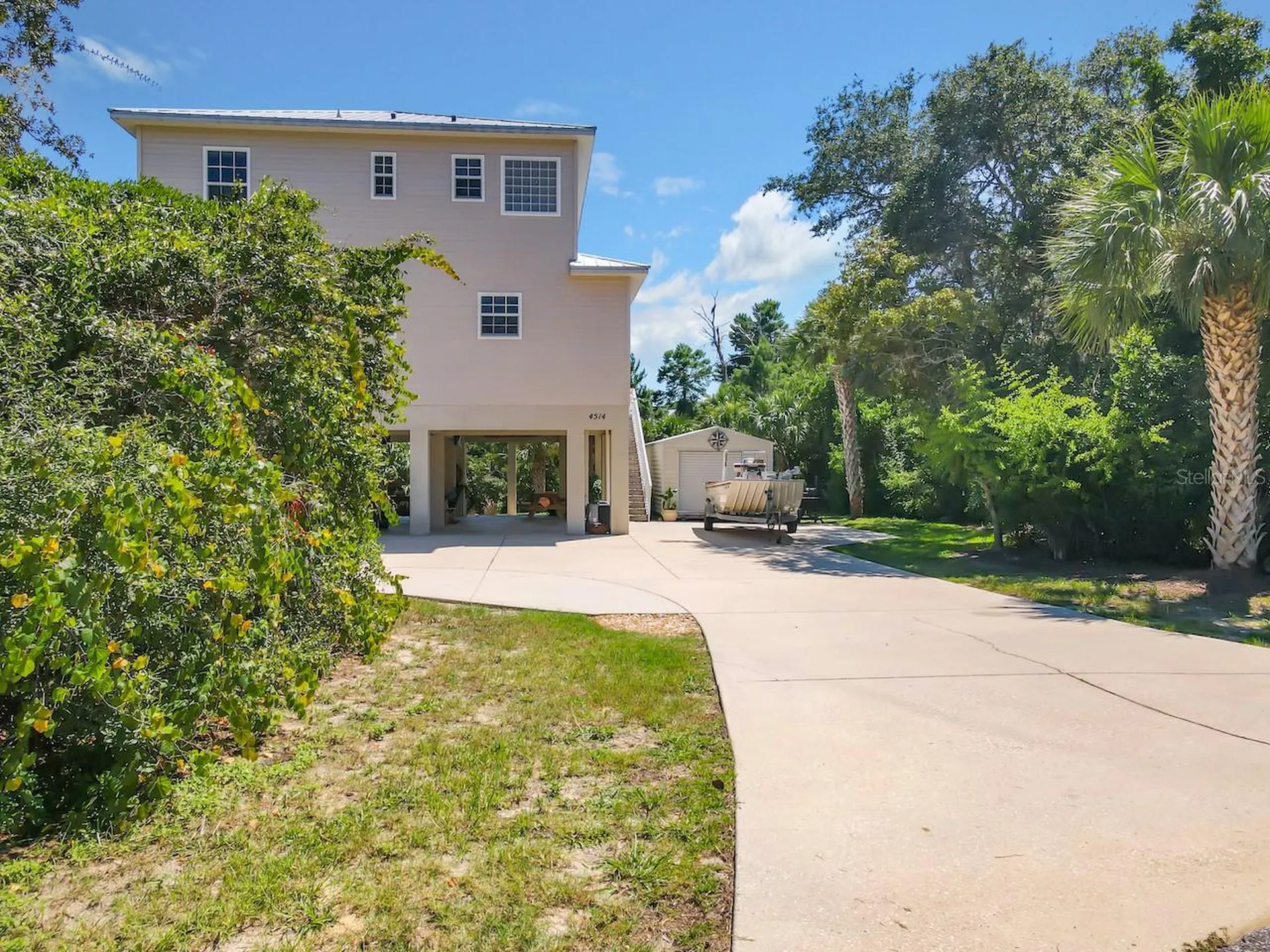 4514 Fishman Avenue Weeki Wachee FL 34607