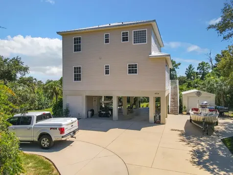 4514 Fishman Avenue Weeki Wachee FL 34607