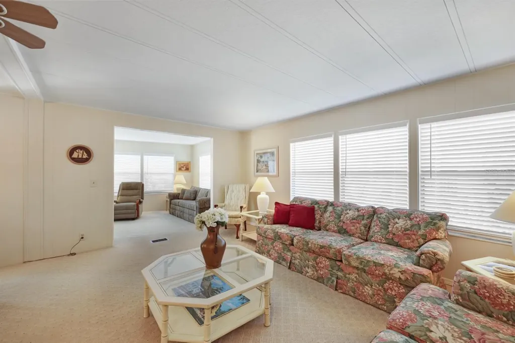 2100 Kings Highway Port Charlotte FL 33980