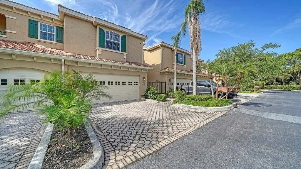 3623 Square West Lane Sarasota FL 34238