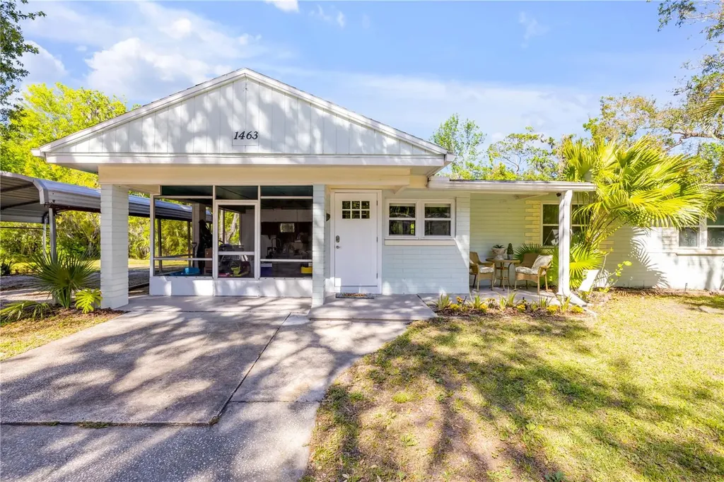 1463 Josephine Street New Smyrna Beach FL 32168