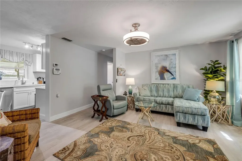 1463 Josephine Street New Smyrna Beach FL 32168