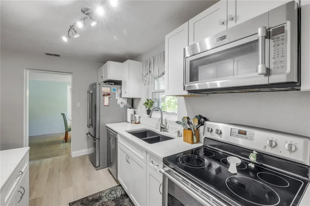 1463 Josephine Street New Smyrna Beach FL 32168