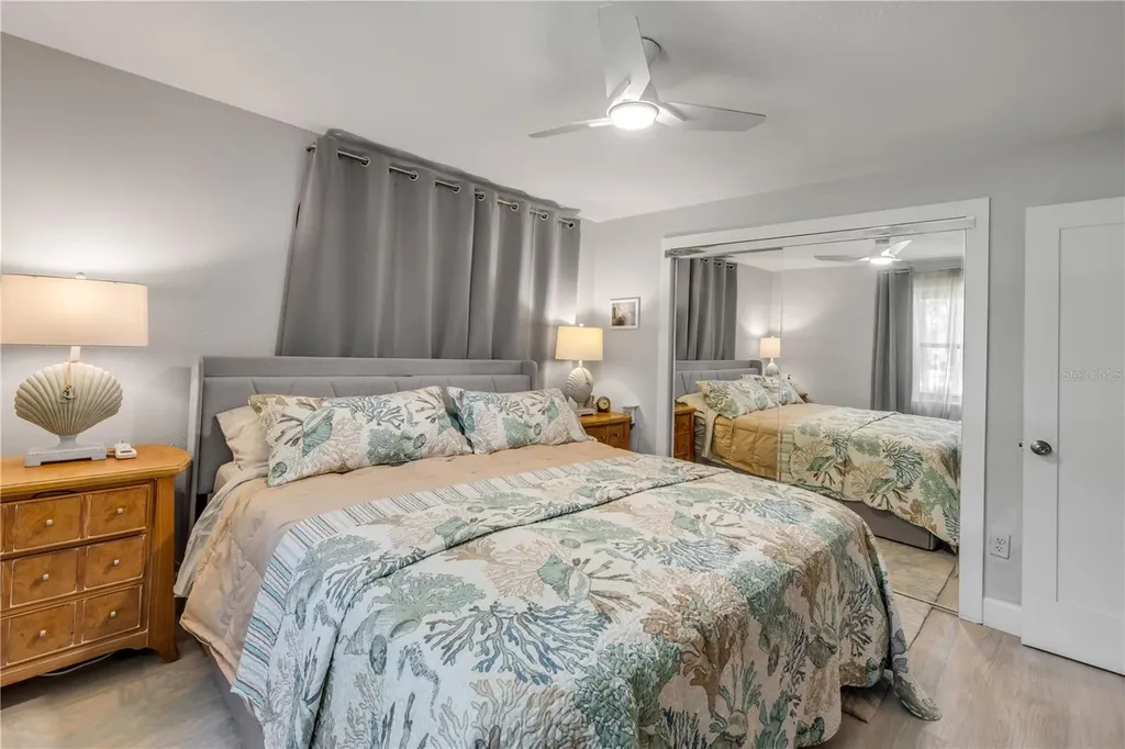 1463 Josephine Street New Smyrna Beach FL 32168