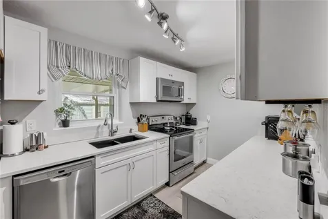 1463 Josephine Street New Smyrna Beach FL 32168