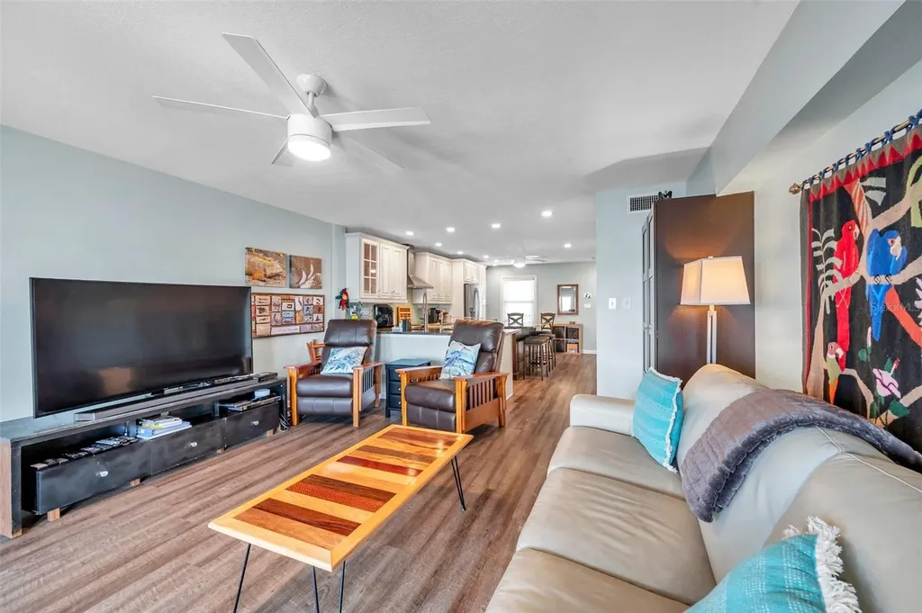 4768 Coquina Key Drive SE St Petersburg FL 33705