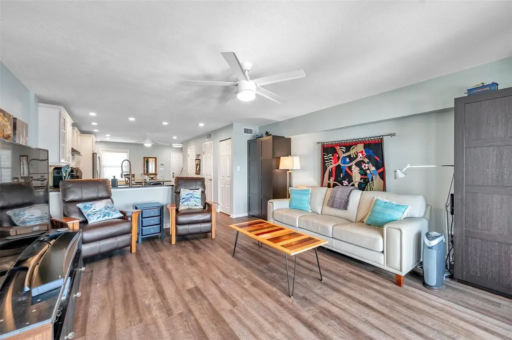 4768 Coquina Key Drive SE St Petersburg FL 33705