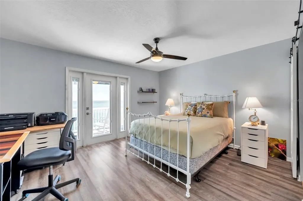 4768 Coquina Key Drive SE St Petersburg FL 33705