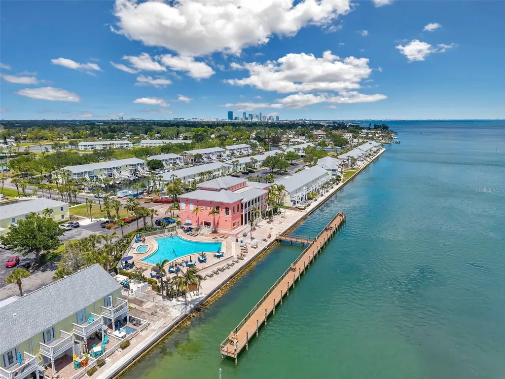 4768 Coquina Key Drive SE St Petersburg FL 33705