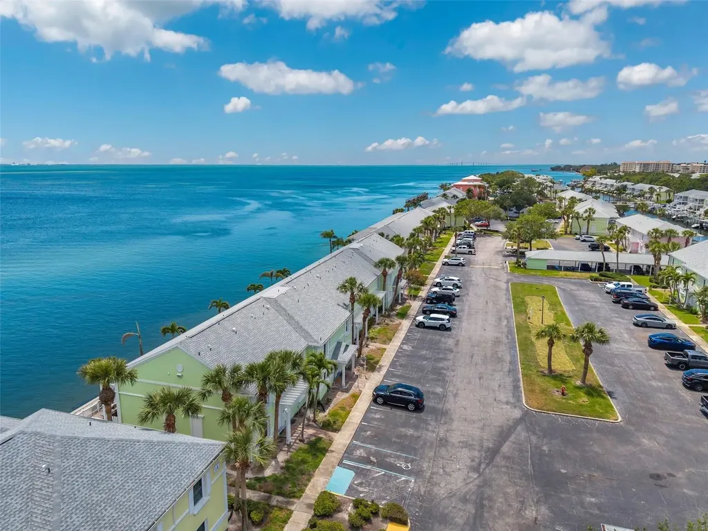 4768 Coquina Key Drive SE St Petersburg FL 33705