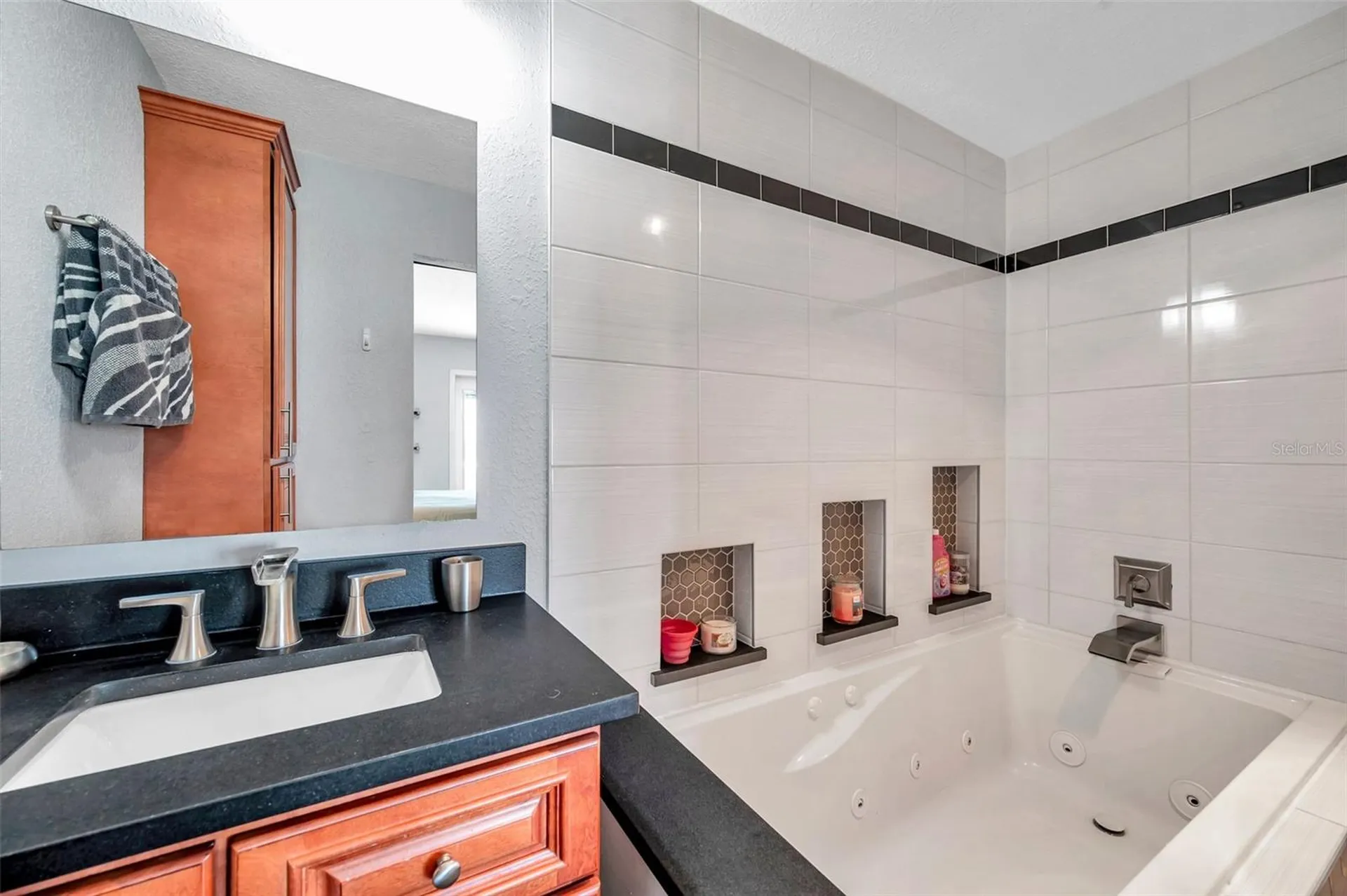 4768 Coquina Key Drive SE St Petersburg FL 33705