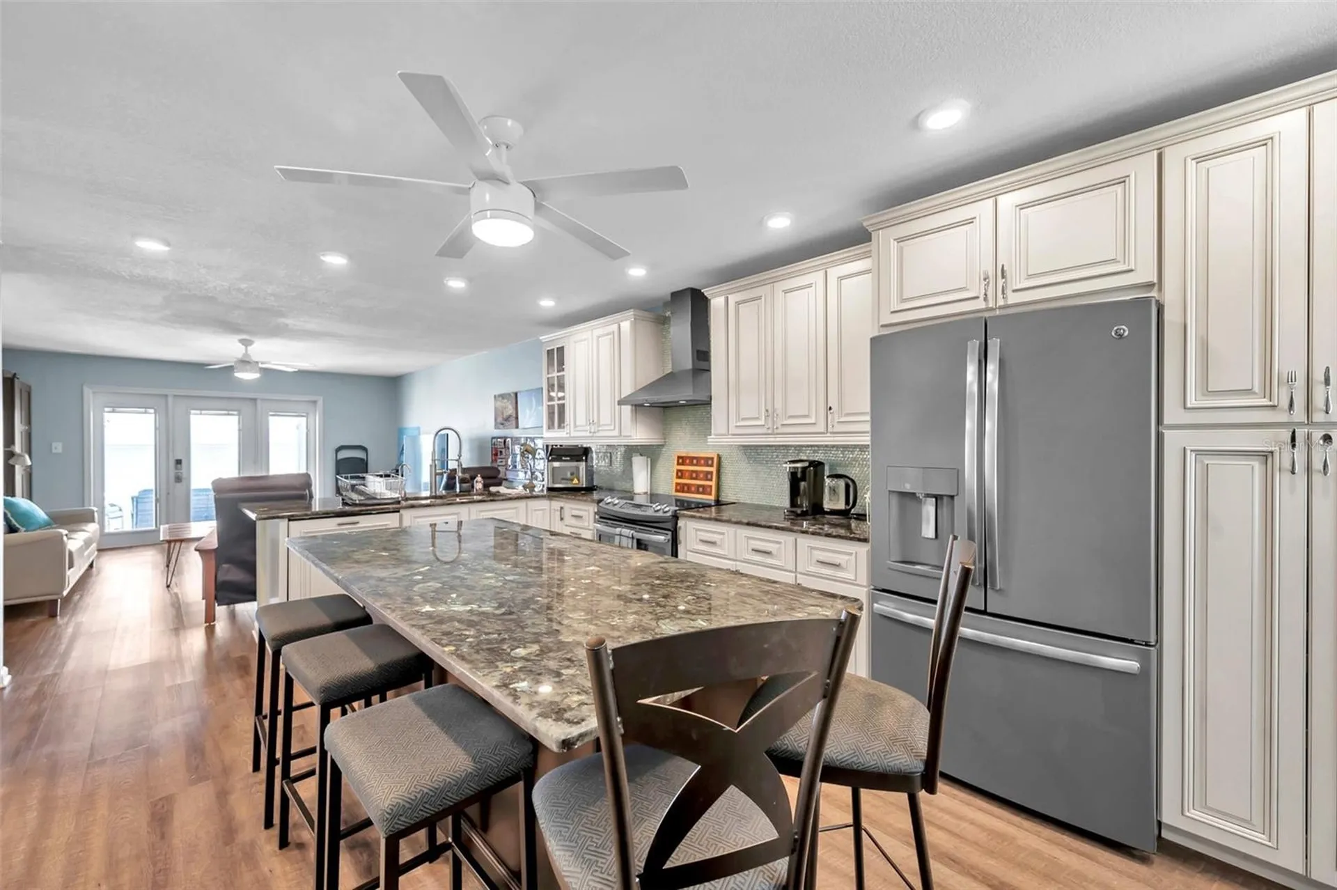 4768 Coquina Key Drive SE St Petersburg FL 33705