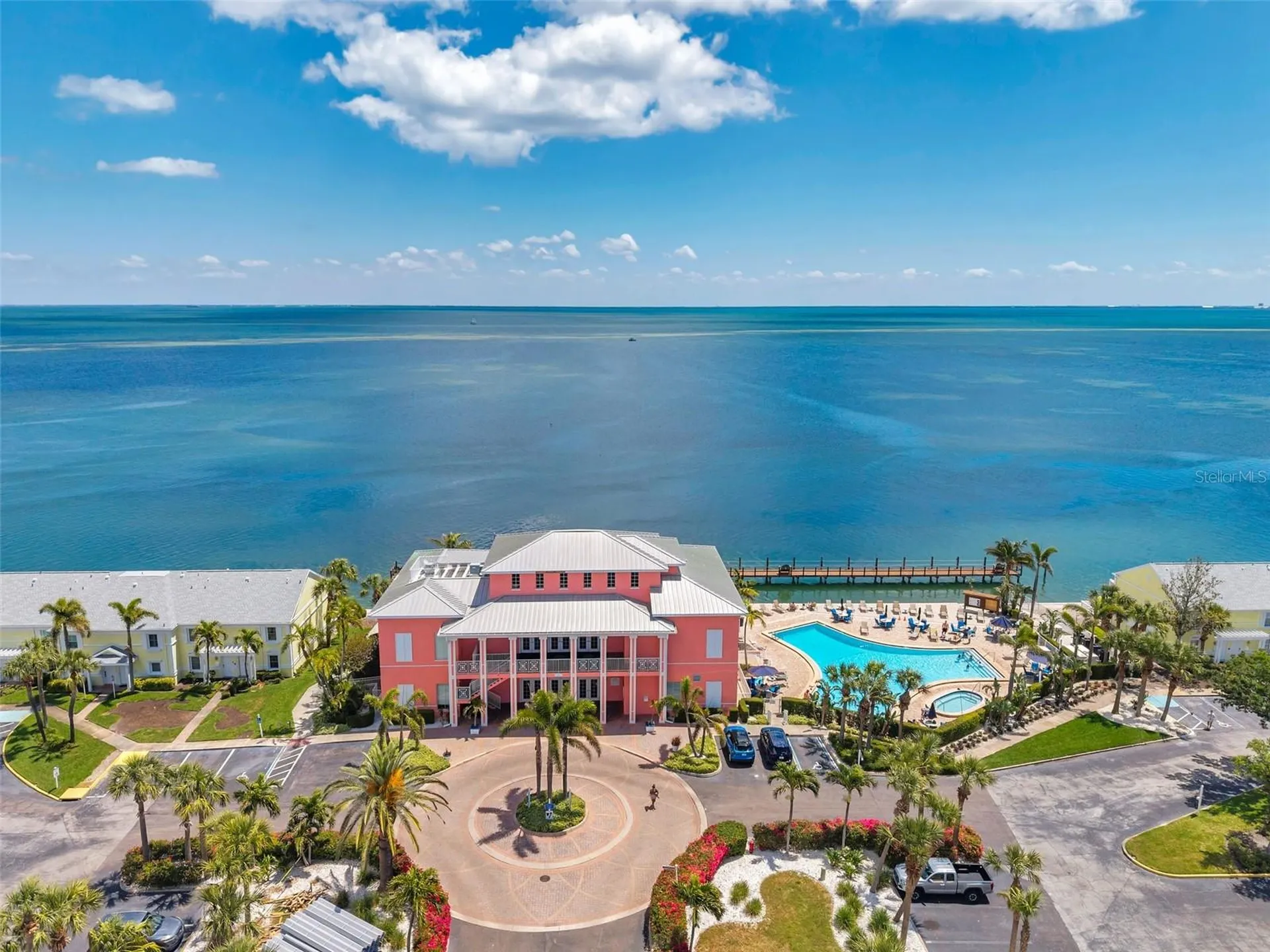 4768 Coquina Key Drive SE St Petersburg FL 33705