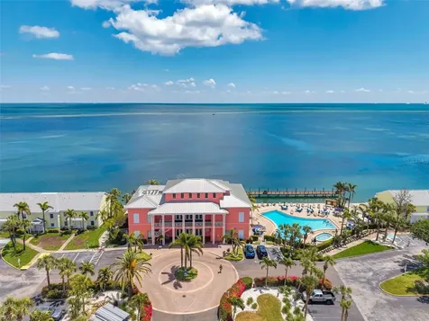 4768 Coquina Key Drive SE St Petersburg FL 33705