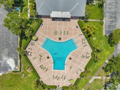 4768 Coquina Key Drive SE St Petersburg FL 33705